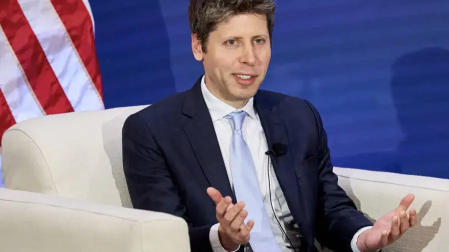 Sam Altman i dialog med energiselskaber om elnetsikkerhed